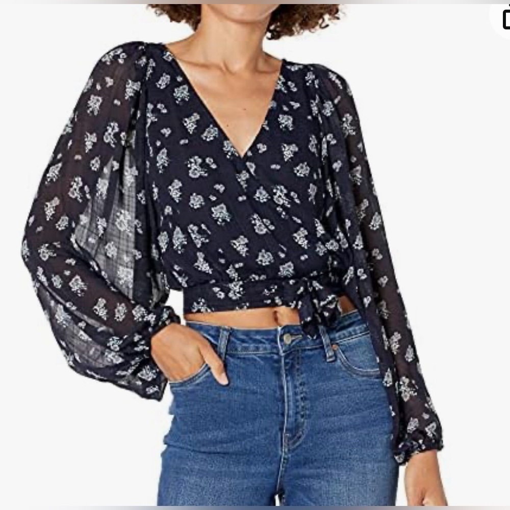 ASTR the Label Tie Top